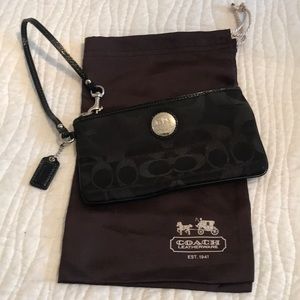 New Coach Wristlet. NWOT